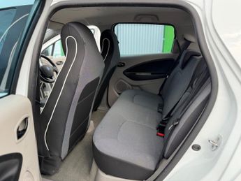 Renault Zoe 22kWh Dynamique Intens Hatchback 5dr Electric Auto  (88 bhp)