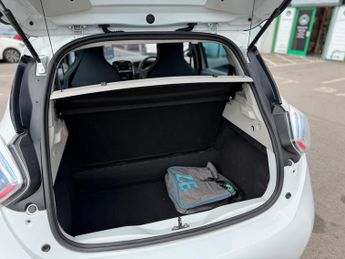 Renault Zoe 22kWh Dynamique Intens Hatchback 5dr Electric Auto  (88 bhp)