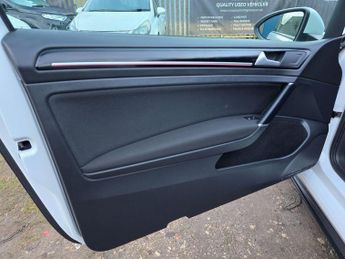 Volkswagen Golf 2.0 TSI BlueMotion Tech GTI Launch DSG Euro 6 (s/s) 3dr