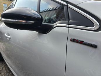 Peugeot 208 1.2 PureTech GT Line EAT Euro 6 (s/s) 5dr