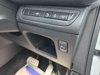 Peugeot 208 1.2 PureTech GT Line EAT Euro 6 (s/s) 5dr