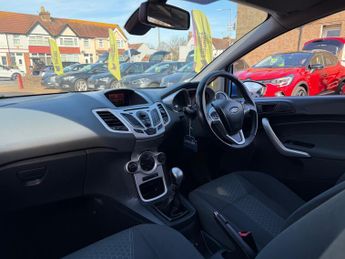 Ford Fiesta 1.6 Titanium Hatchback 5dr Petrol Manual (139 g/km, 118 bhp)