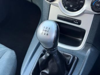 Ford Fiesta 1.6 Titanium Hatchback 5dr Petrol Manual (139 g/km, 118 bhp)