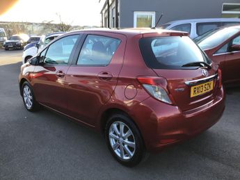 Toyota Yaris 1.33 Dual VVT-i T Spirit Hatchback 5dr Petrol Manual Euro 5 (101