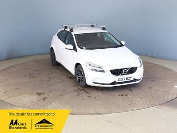 Volvo V40 2.0 D2 Momentum Nav Plus Hatchback 5dr Diesel Manual Euro 6 (s/s