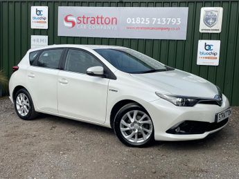 Toyota Auris 1.8 VVT-h Icon Tech Hatchback 5dr Petrol Hybrid CVT Euro 6 (s/s)