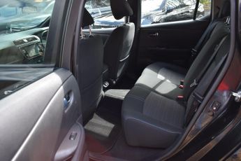 Nissan LEAF 40kWh Acenta Auto 5dr
