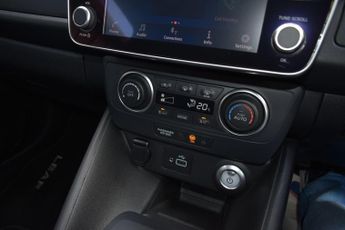 Nissan LEAF 40kWh Acenta Auto 5dr
