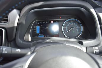 Nissan LEAF 40kWh Acenta Auto 5dr