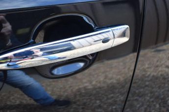 Nissan LEAF 40kWh Acenta Auto 5dr