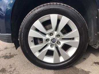 Skoda Yeti 2.0 TDI Elegance Outdoor 5dr Diesel DSG 4WD Euro 5 (140 ps)