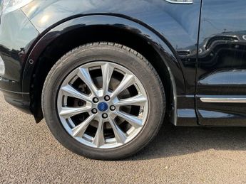 Ford Kuga Vignale 1.5T EcoBoost SUV 5 Dr (6) Petrol Auto AWD Euro 6 (s/s) 