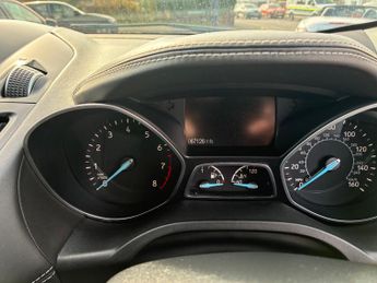 Ford Kuga Vignale 1.5T EcoBoost SUV 5 Dr (6) Petrol Auto AWD Euro 6 (s/s) 