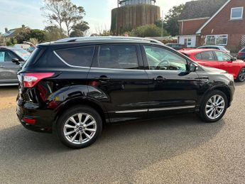 Ford Kuga Vignale 1.5T EcoBoost SUV 5 Dr (6) Petrol Auto AWD Euro 6 (s/s) 