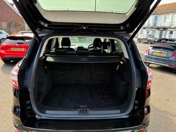 Ford Kuga Vignale 1.5T EcoBoost SUV 5 Dr (6) Petrol Auto AWD Euro 6 (s/s) 