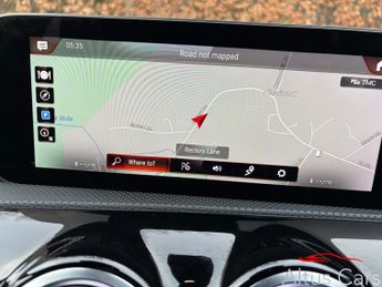 Mercedes-Benz A Class 1.5 A180d AMG Line (Premium 2) Hatchback 5dr Diesel 7G-DCT Euro 