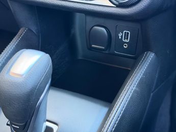 Nissan Micra 1.0 IG-T Acenta Hatchback 5dr Petrol XTRON Euro 6 (s/s) (92 ps)