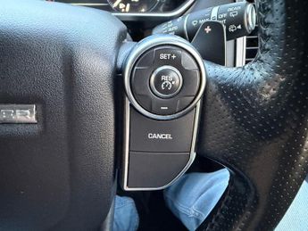 Land Rover Range Rover Sport 3.0 SD V6 HSE SUV 5dr Diesel Auto 4WD Euro 6 (s/s) (306 ps)