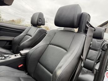 BMW 3 Series 2.0 320i Sport Plus Edition Convertible 2dr Petrol Steptronic Eu