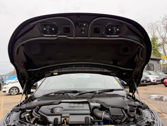 Land Rover Range Rover Evoque 2.0 D150 MHEV R-Dynamic S SUV 5dr Diesel Auto 4WD Euro 6 (s/s) (