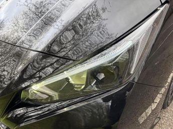 Nissan LEAF 39kWh N-Connecta Auto 5dr