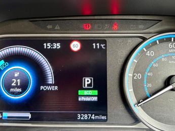 Nissan LEAF 39kWh N-Connecta Auto 5dr