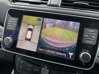 Nissan LEAF 39kWh N-Connecta Auto 5dr
