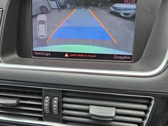 Audi Q5 2.0L TFSI QUATTRO-AUTOMATIC-ULEZ/CAZ PASS-FREE 18MONTHS GOLD WAR