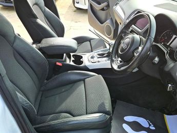 Audi Q5 2.0L TFSI QUATTRO- S LINE - ULEZ/CAZ PASS-FREE 18MONTHS GOLD WAR