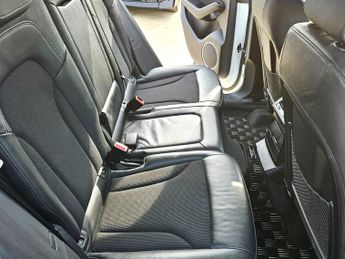 Audi Q5 2.0L TFSI QUATTRO- S LINE - ULEZ/CAZ PASS-FREE 18MONTHS GOLD WAR