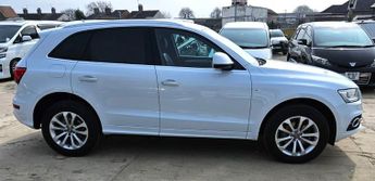 Audi Q5 2.0L TFSI QUATTRO- S LINE - ULEZ/CAZ PASS-FREE 18MONTHS GOLD WAR
