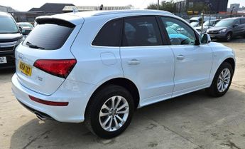 Audi Q5 2.0L TFSI QUATTRO- S LINE - ULEZ/CAZ PASS-FREE 18MONTHS GOLD WAR