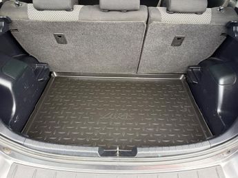 Toyota Yaris 1.33 Dual VVT-i Trend Hatchback 5dr Petrol Manual Euro 5 (99 ps)