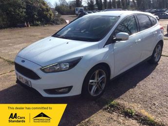 Ford Focus 1.6 TDCi Zetec Hatchback 5dr Diesel Manual Euro 5 (s/s) (115 ps)