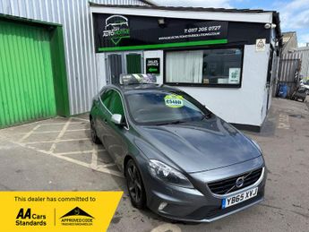 Volvo V40 2.0 T2 R-Design Hatchback 5dr Petrol Manual Euro 6 (s/s) (122 ps
