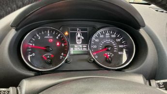 Nissan Qashqai 1.6 dCi n-tec+ SUV 5dr Diesel Manual 2WD Euro 5 (130 ps)