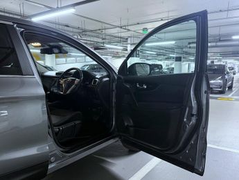 Nissan Qashqai 1.2 DIG-T N-Connecta SUV 5dr Petrol XTRON 2WD Euro 6 (s/s) (115 