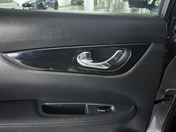 Nissan Qashqai 1.2 DIG-T N-Connecta SUV 5dr Petrol XTRON 2WD Euro 6 (s/s) (115 