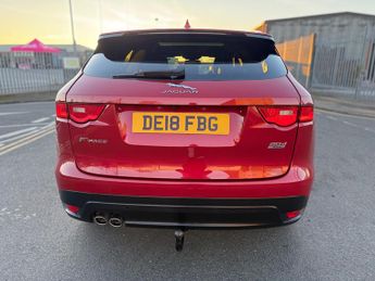 Jaguar F-Pace 2.0 D180 R-Sport SUV 5dr Diesel Auto AWD Euro 6 (s/s) (180 ps)