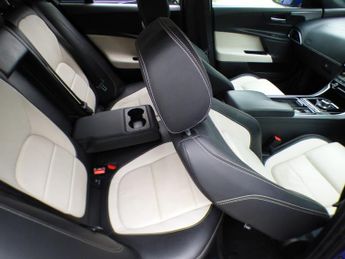 Jaguar XE 2.0d R-Sport Auto Euro 6 (s/s) 4dr