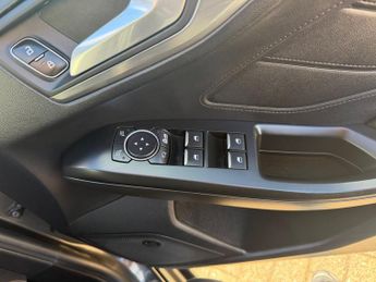 Ford Focus 1.0T EcoBoost Active X Vignale Hatchback 5dr Petrol Auto Euro 6 