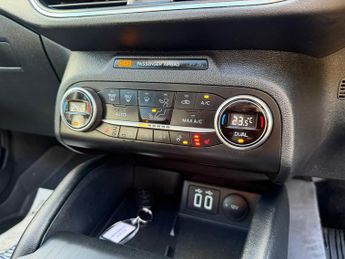 Ford Focus 1.0T EcoBoost Active X Vignale Hatchback 5dr Petrol Auto Euro 6 