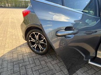 Ford Focus 1.0T EcoBoost Active X Vignale Hatchback 5dr Petrol Auto Euro 6 