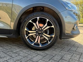 Ford Focus 1.0T EcoBoost Active X Vignale Hatchback 5dr Petrol Auto Euro 6 