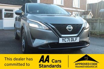 Nissan Qashqai 1.3 DIG-T MHEV Acenta Premium SUV 5dr Petrol Hybrid Manual Euro 