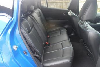 Nissan LEAF 39kWh Tekna Hatchback 5dr Electric Auto (150 ps)