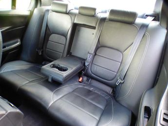 Jaguar XE 2.0d R-Sport Auto Euro 6 (s/s) 4dr