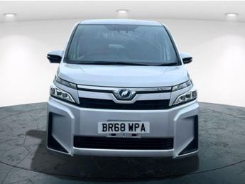 Toyota Voxy Noah Hybrid 1.8 ZWR80 Auto