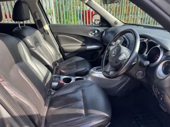 Nissan Juke 1.6 DIG-T Tekna SUV 5dr Petrol CVT 4WD Euro 5 (190 ps)