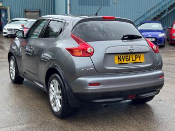 Nissan Juke 1.6 DIG-T Tekna SUV 5dr Petrol CVT 4WD Euro 5 (190 ps)
